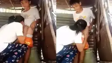 Cewek Sange Sepong Kontol Pacar Amatir